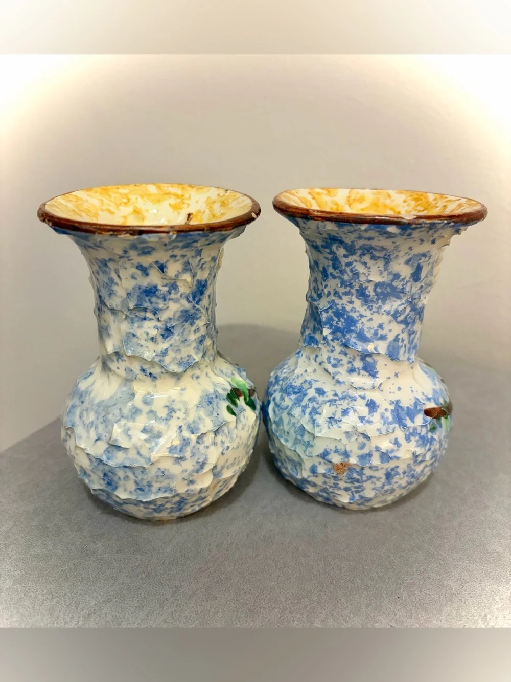 Pair Vintage Italy Hand-Painted Floral Textured Vases Blue White Signed 4.5”